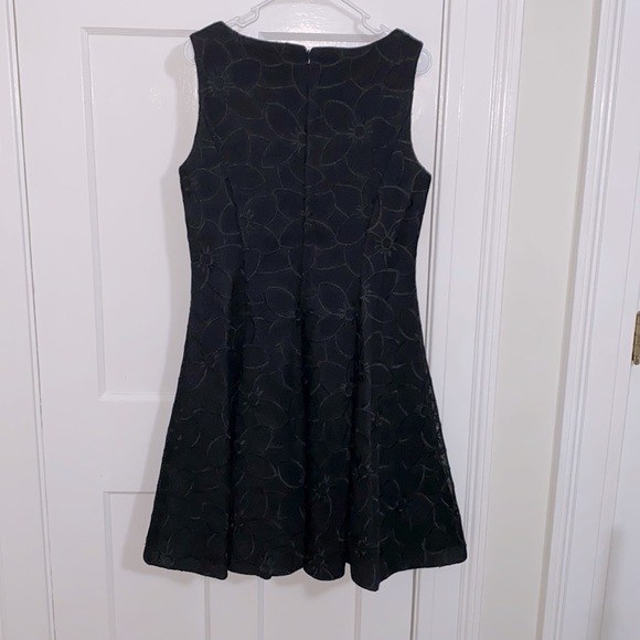 Black floral lace dress - Picture 3 of 3